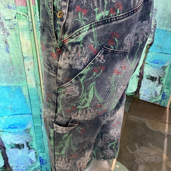 Buykud Floral Overalls - Picture 7 of 9